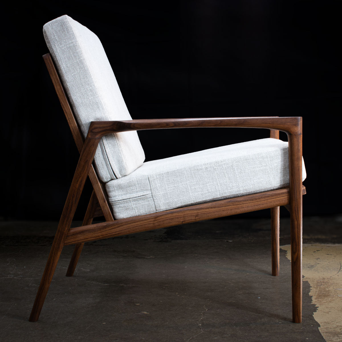 Aria Armchair