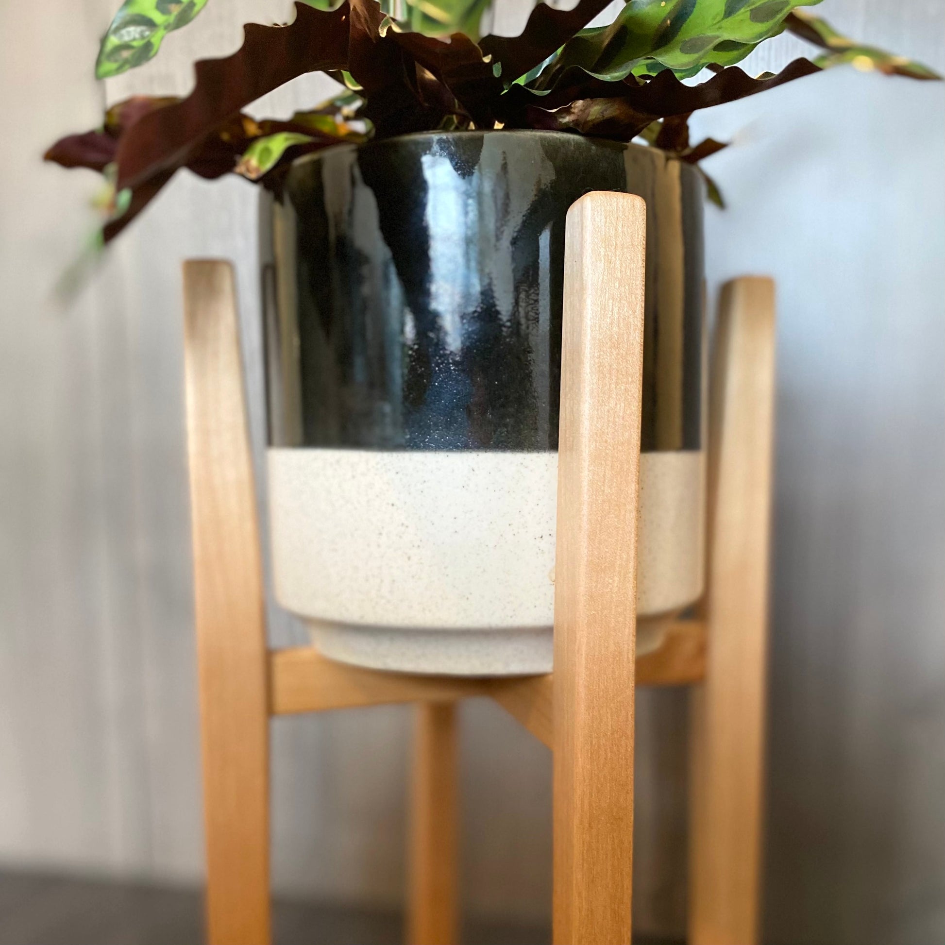 Treehouse Plant Stand - thestableswoodshop